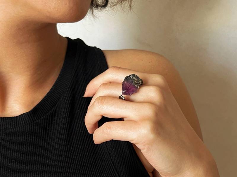 Oxidierter Sterling Silber Amethyst Ring - Roher Kristall Oxidierter Sterling Silber Amethyst Ring - Roher Kristall von LevenExclusive
