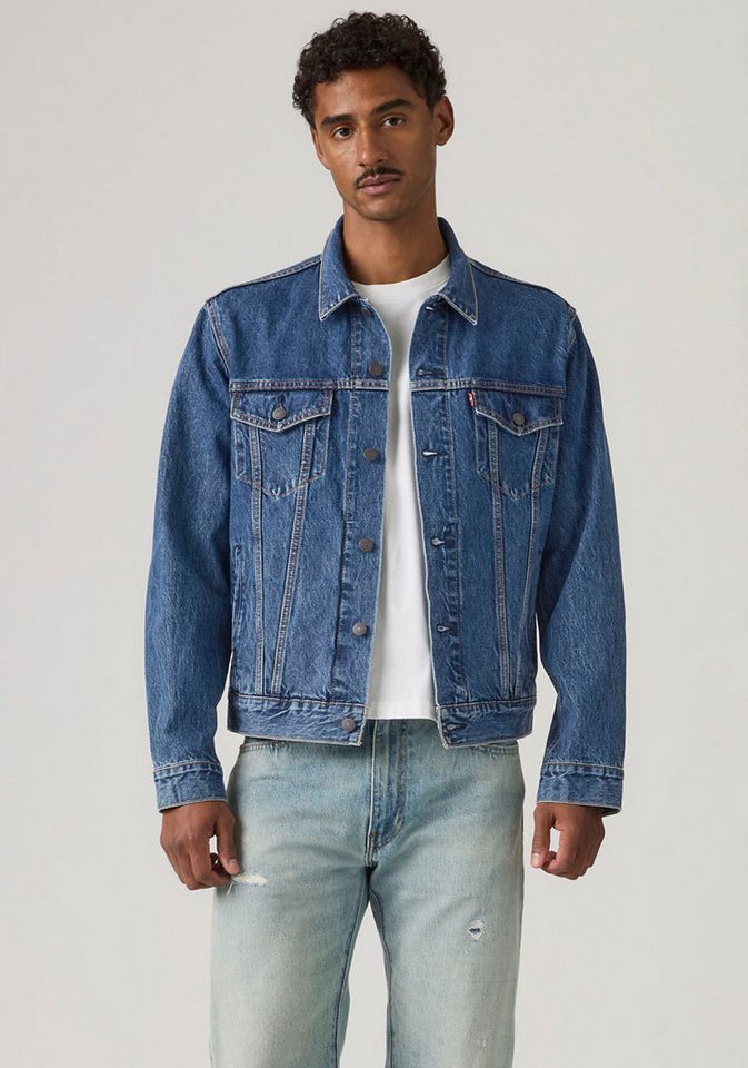 Levi's® Jeansjacke VINTAGE FIT TRUCKER JKT mit Knopfleiste von Levi's®