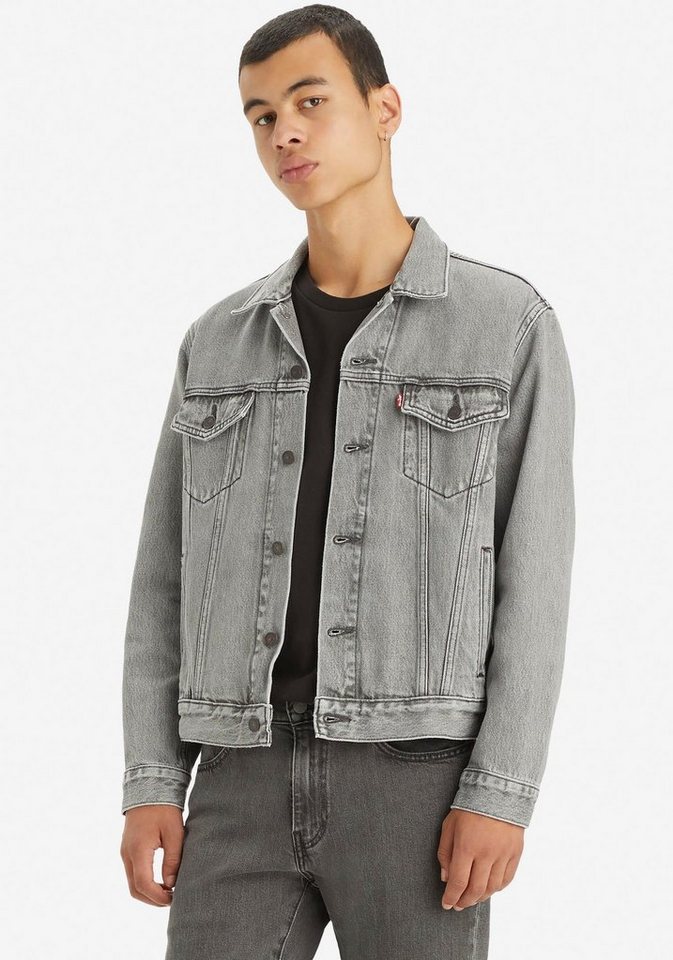 Levi's® Jeansjacke VINTAGE FIT TRUCKER JKT mit Knopfleiste von Levi's®