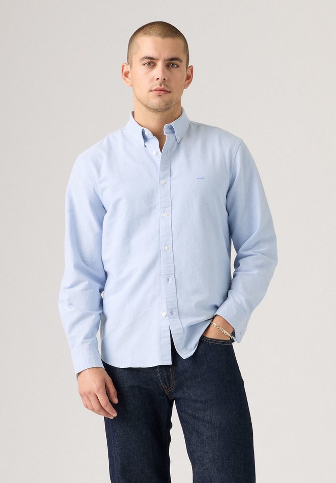 Levi's® Langarmhemd AUTHENTIC BUTTON DOWN mit Ton-in-Ton Logostickerei auf der Brust von Levi's®