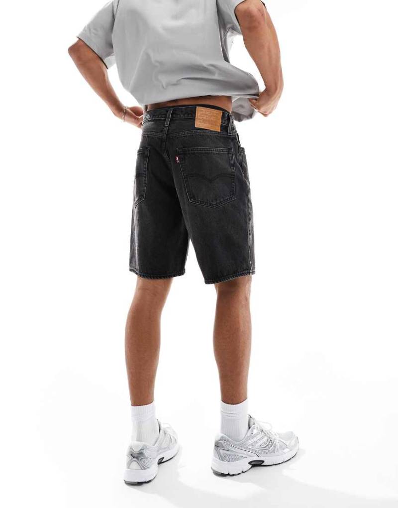 Levi's - 468 - Locker geschnittene Jeans-Shorts in verwaschenem Schwarz von Levi's