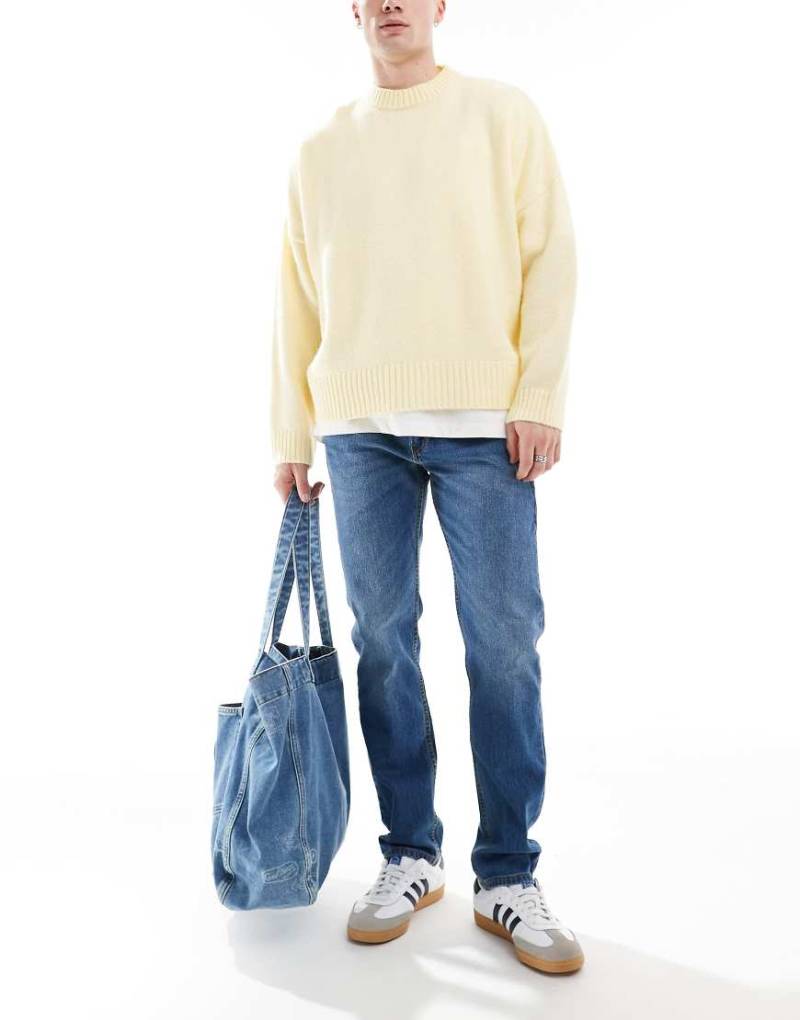 Levi's - 502 - Schmal zulaufende Jeans in mittlerer Waschung-Blau von Levi's