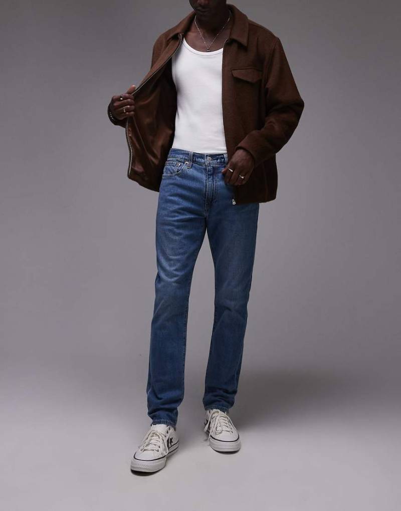 Levi's - 512 - Schmal zulaufende Jeans in Mittelblau mit schmalem Schnitt von Levi's
