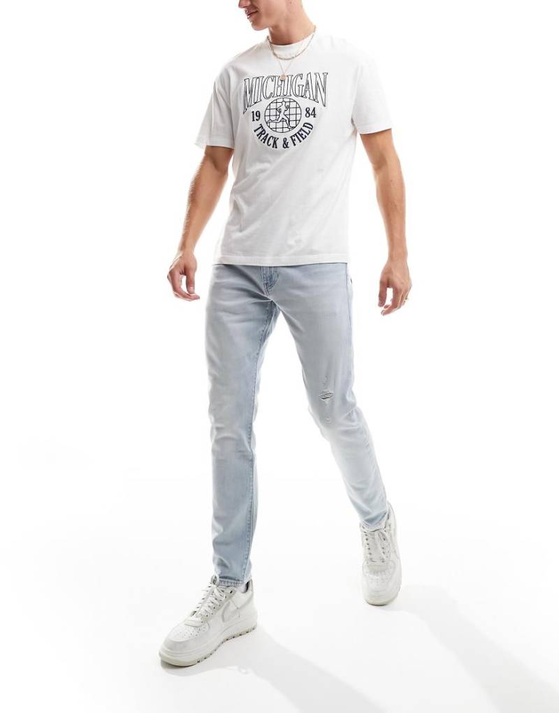 Levi's - 512 - Schmal zulaufende Jeans in verwaschenem Hellblau von Levi's