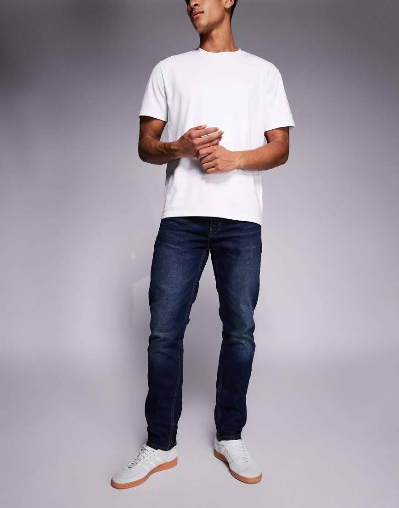 Levi's - 515 - Jeans in dunkelblauer Waschung mit schmalem Schnitt-Marineblau von Levi's