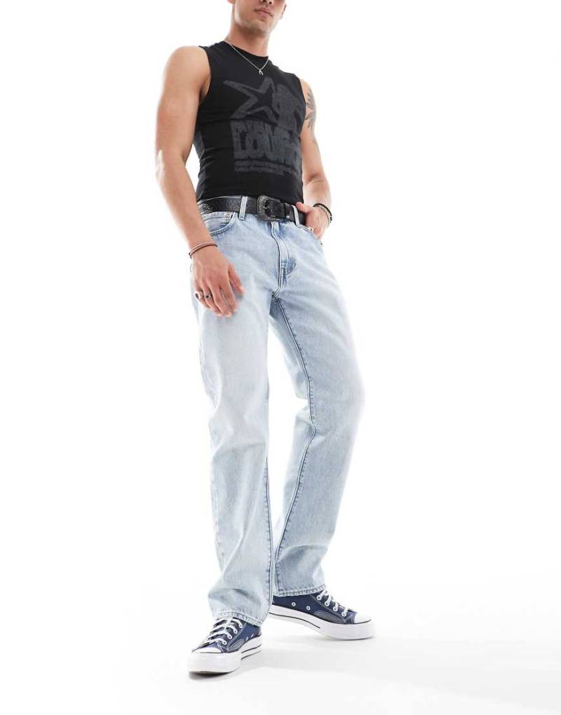 Levi's - 555 - Lockere Jeans mit geradem Schnitt in Hellblau von Levi's