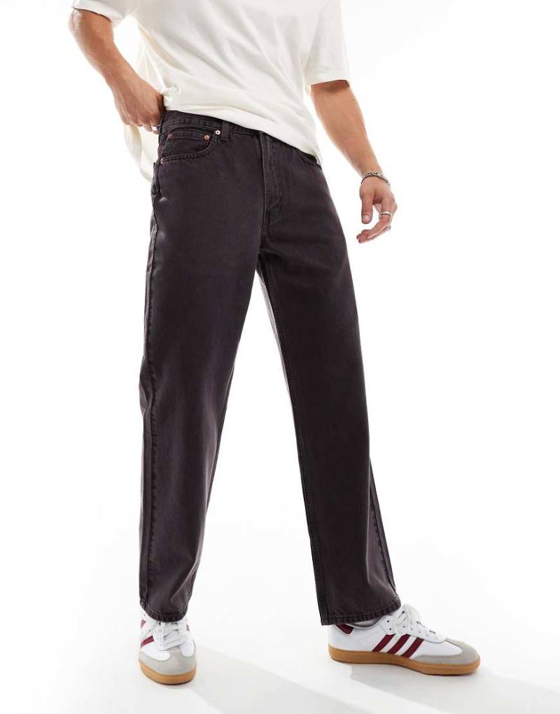 Levi's - 565 '97 - Locker geschnittene Jeans in verwaschenem Schwarz mit geradem Schnitt und lila Tönung-Marineblau von Levi's