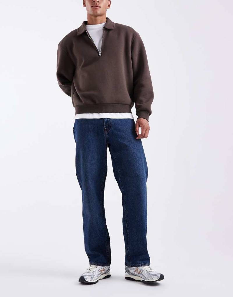 Levi's - 568 - Locker geschnittene Straight Jeans in dunkelblauer Waschung-Marineblau von Levi's