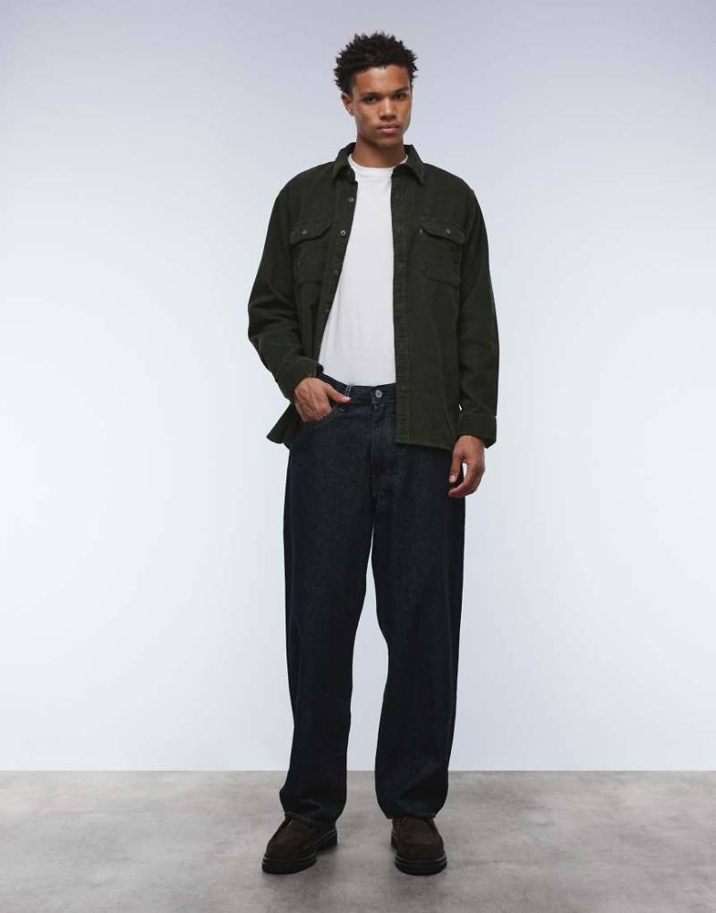 Levi's - 578 - Weit geschnittene Jeans in dunkelblauer Rinse-Waschung-Marineblau von Levi's