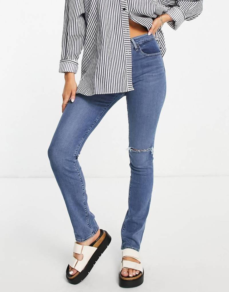 Levi's - 724 - Gerade geschnittene Jeans mit hohem Bund in verwaschenem Mittelblau von Levi's