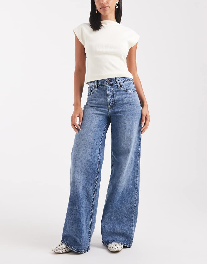 Levi's - 728 - Jeans aus Stretch mit weitem Bein und hohem Bund in Mittelblau von Levi's