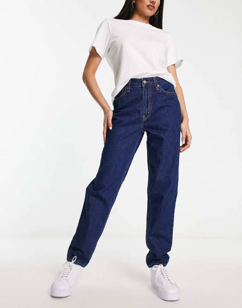 Levi's - 80's - Mom-Jeans in dunkler Waschung-Schwarz von Levi's