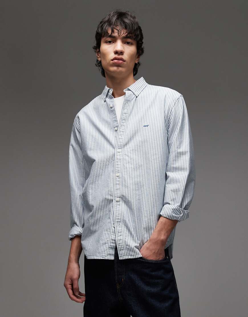 Levi's - Authentic - Gestreiftes Oxford-Hemd in Hellblau/Weiß mit Button-Down-Kragen und farblich abgestimmtem Logo von Levi's