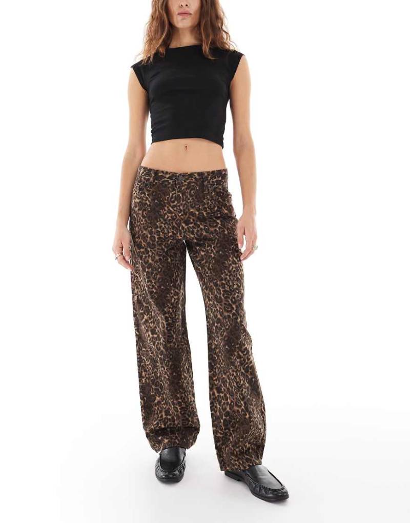 Levi's - Baggy Dad-Jeans mit Leopardenprint-Brown von Levi's