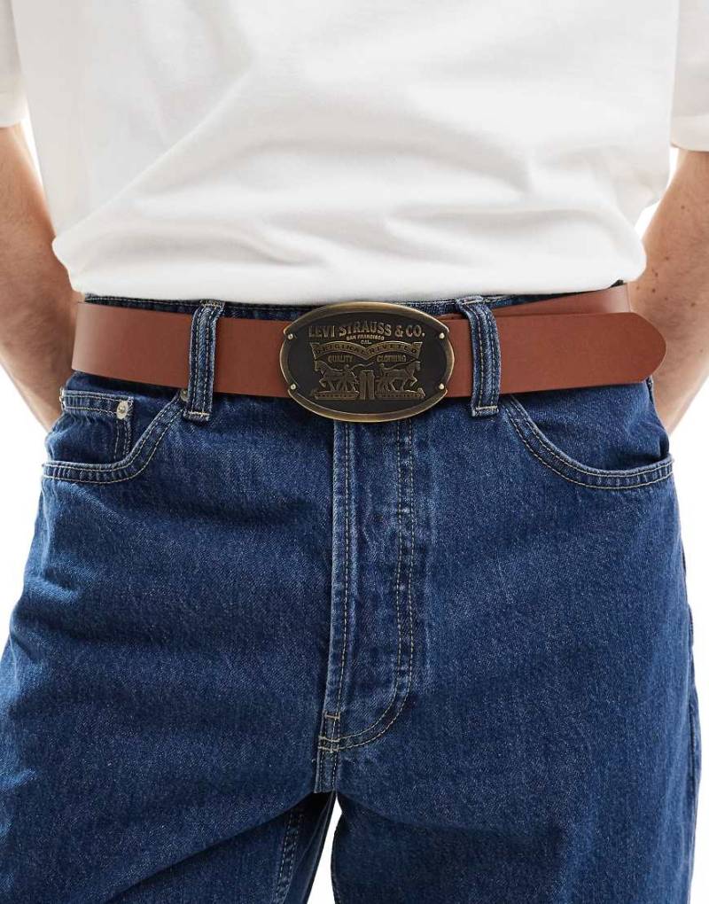 Levi's - Billy - Ledergürtel in Hellbraun mit Plakette von Levi's