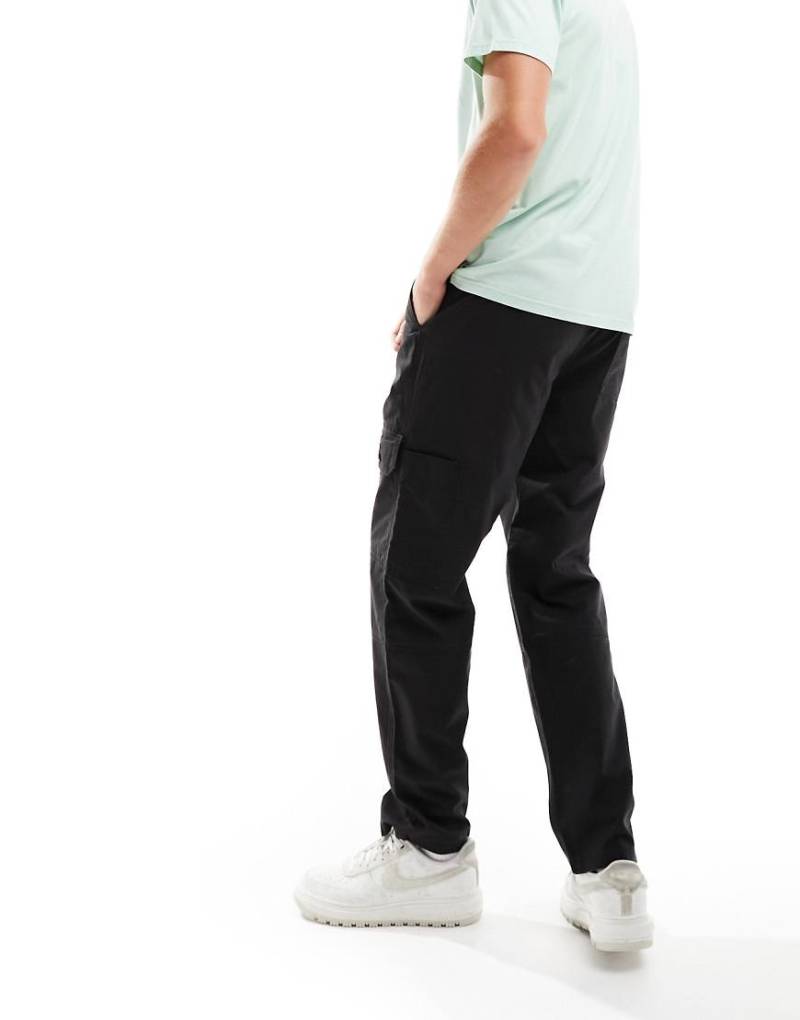 Levi's - Cargohose mit Taschen in Schwarz von Levi's