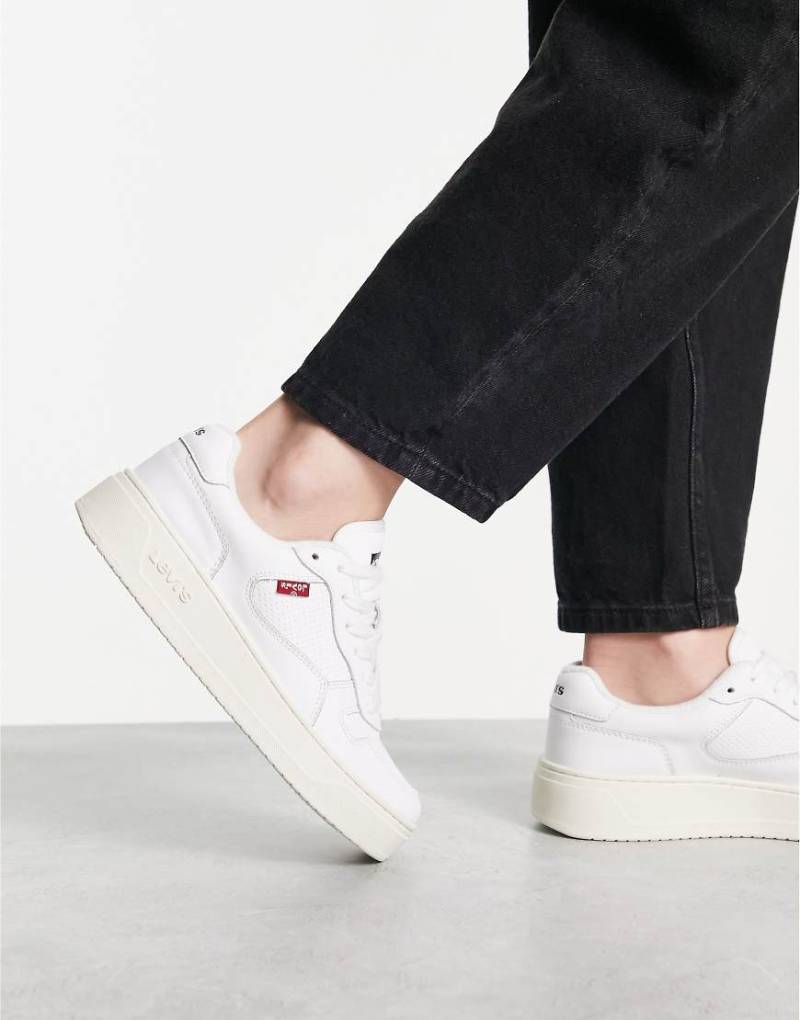 Levi's - Glide - Leder-Sneaker in Weiß mit Logo von Levi's