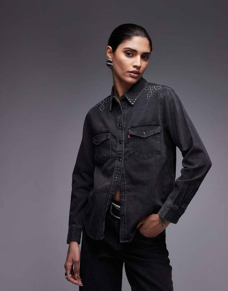 Levi's - Iconic - Western-Jeanshemd in verwaschenem Schwarz mit Nietenbesatz von Levi's