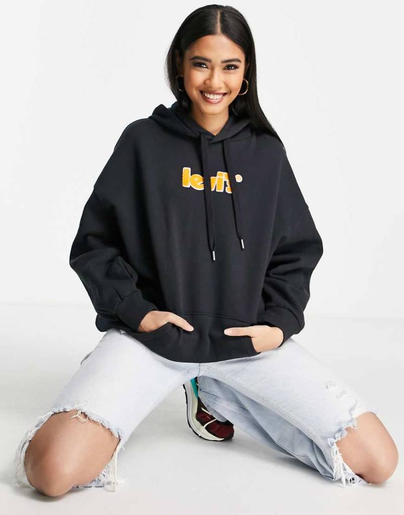Levi's - Kapuzenpullover in Schwarz mit Poster-Logo von Levi's