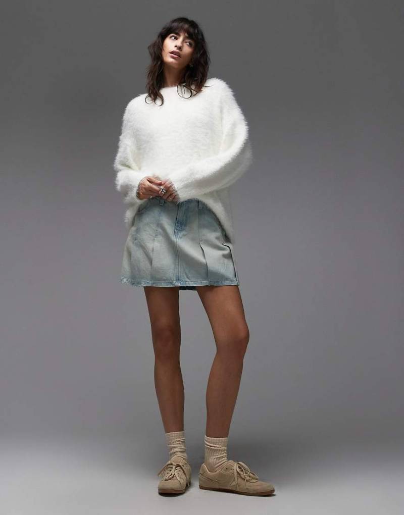 Levi's - Kurzer Jeans-Faltenrock in Bleach-Waschung-Blau von Levi's