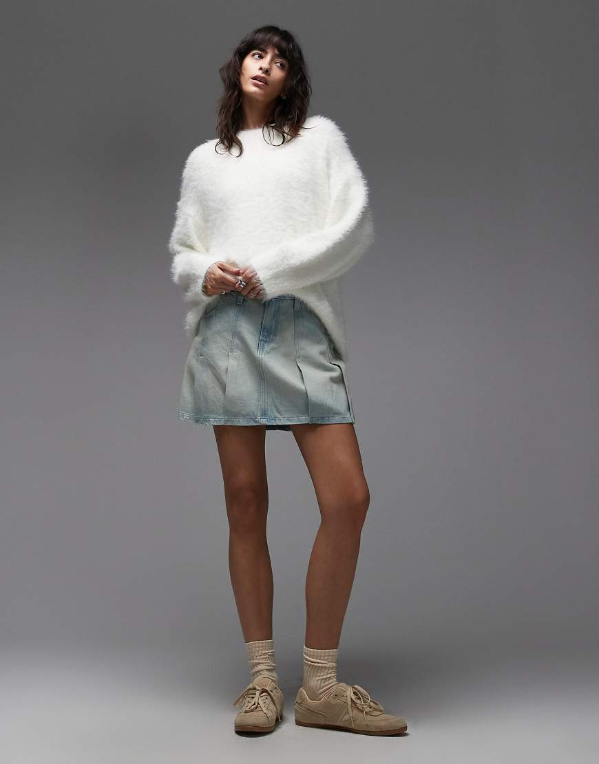 Levi's - Kurzer Jeans-Faltenrock in Bleach-Waschung-Blau von Levi's