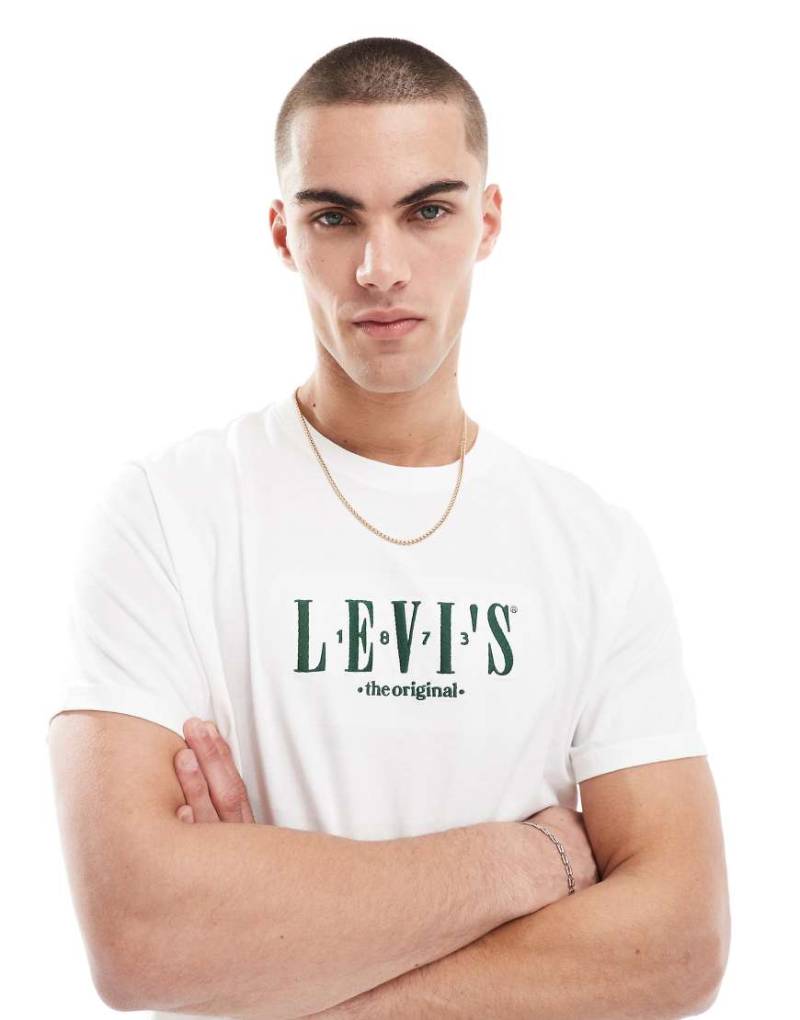 Levi's - Legeres T-Shirt in Weiß mit Logostickerei auf der Brust von Levi's