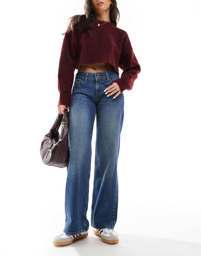 Levi's - Locker geschnittene Straight Jeans in Dunkelblau mit superniedrigem Bund-Marineblau von Levi's