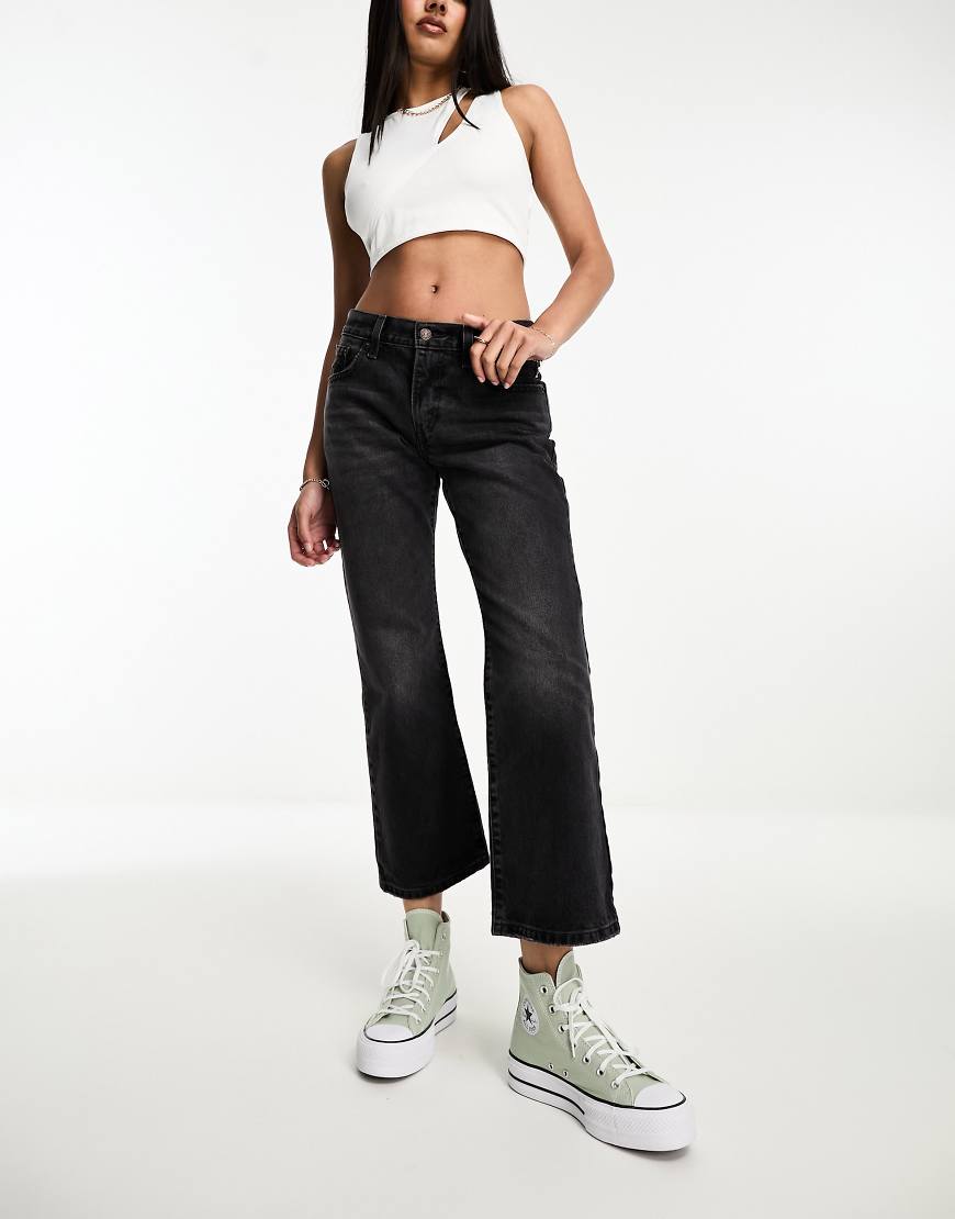 Levi's - Middy - Knöchellange Bootcut-Jeans in schwarzer Waschung-Marineblau von Levi's