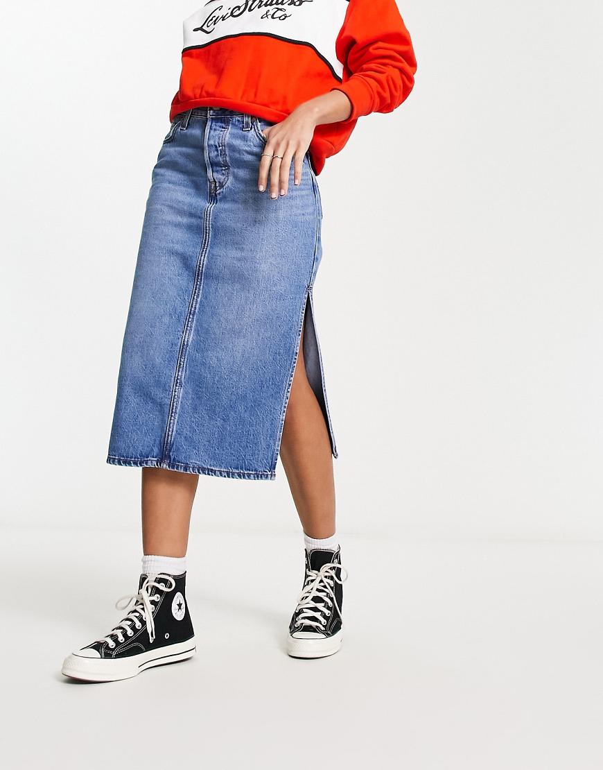 Levi's - Midirock in mittelblauer Waschung und seitlichem Schlitz von Levi's