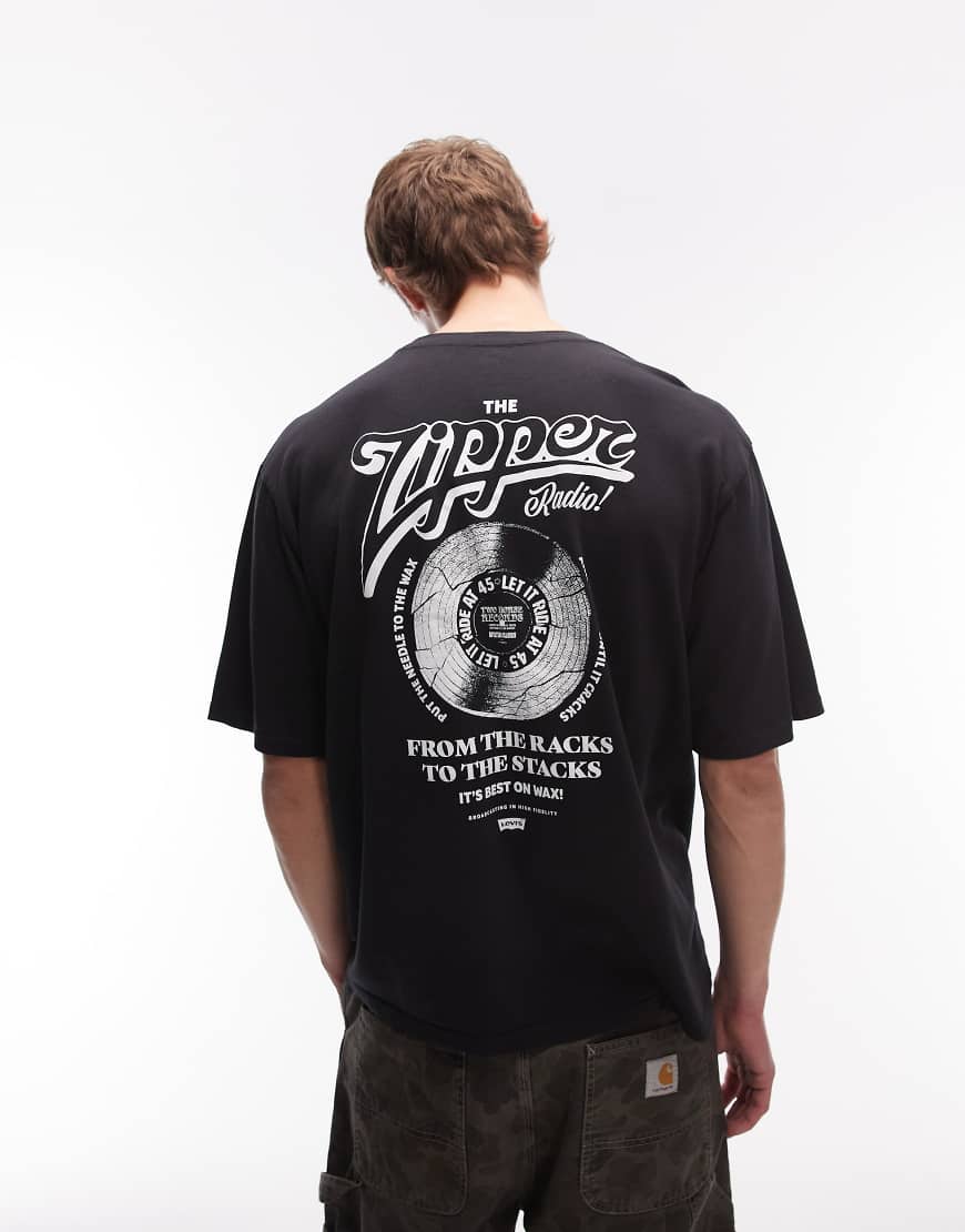 Levi's - Oversize-T-Shirt in Schwarz mit Rückengrafik von Levi's