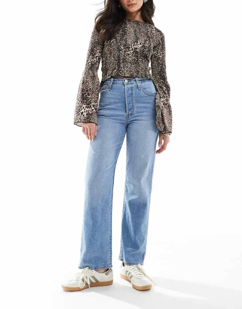 Levi's - Ribcage - Gerade geschnittene, knöchellange Jeans in Hellblau von Levi's