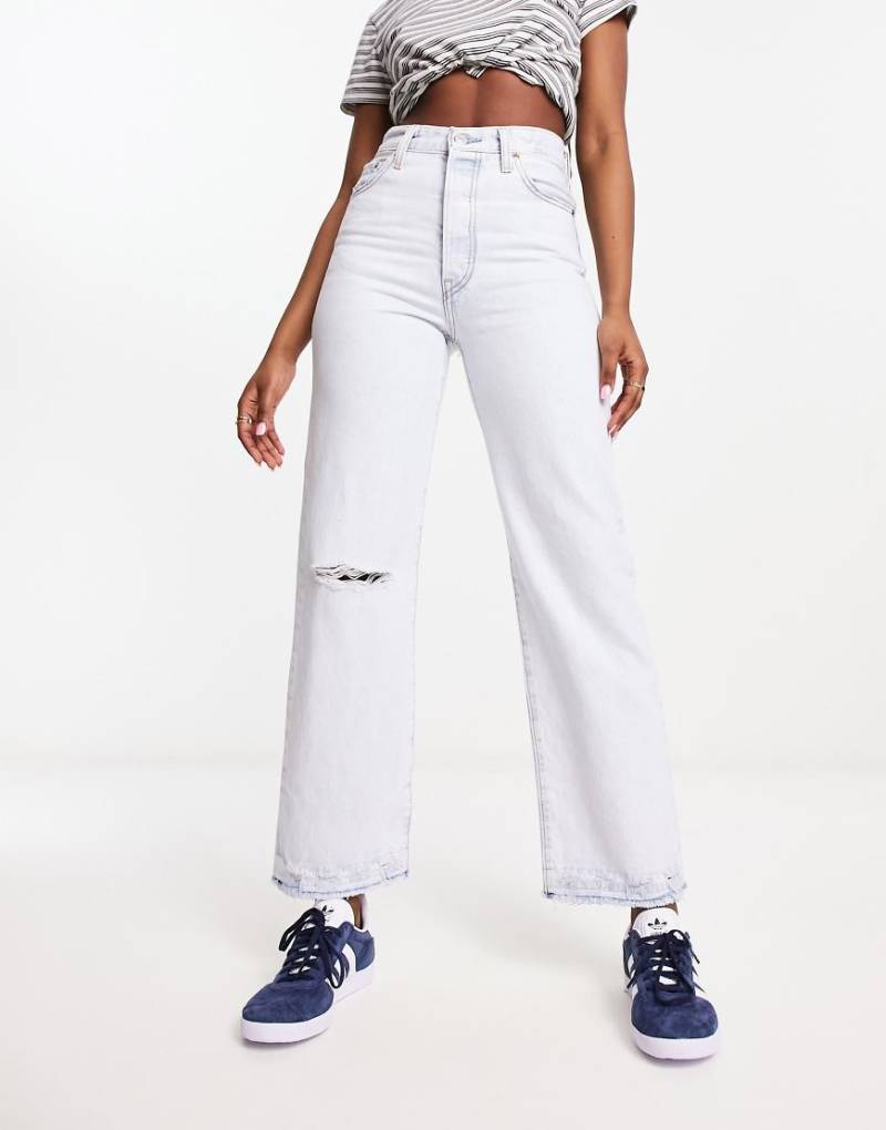 Levi's - Ribcage - Gerade geschnittene, knöchellange Jeans in Hellblau von Levi's