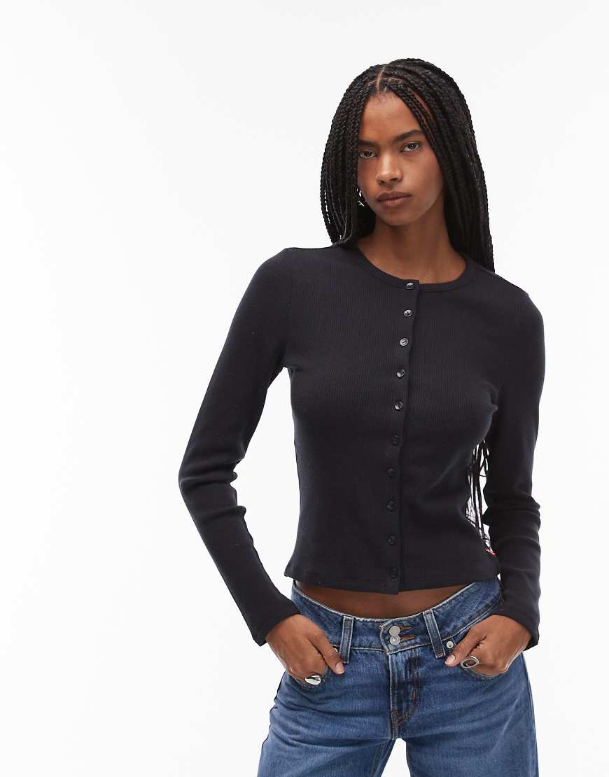 Levi's - Rory - Langärmliges Oberteil in Schwarz mit Knopfleiste Levi's - Rory - Langärmliges Oberteil in Schwarz mit Knopfleiste von Levi's