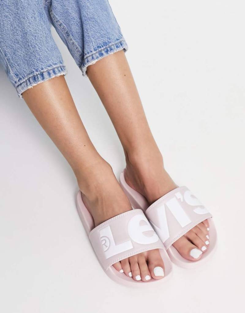 Levi's - Slider in Hellrosa mit Logo von Levi's