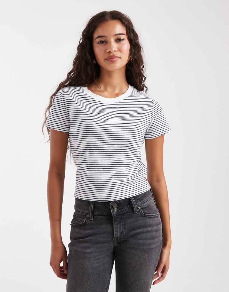 Levi's - Sportliches Basic-T-Shirt mit Streifen-Bunt von Levi's