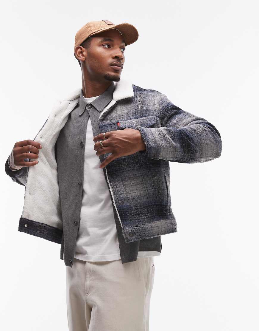 Levi's - Type 3 - Karierte Trucker-Jacke in Grau mit Teddyfutter Levi's - Type 3 - Karierte Trucker-Jacke in Grau mit Teddyfutter von Levi's