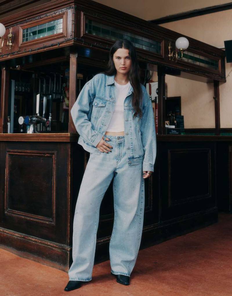 Levi's - Verzierte Trucker-Jeansjacke im 90er-Stil in Blau von Levi's