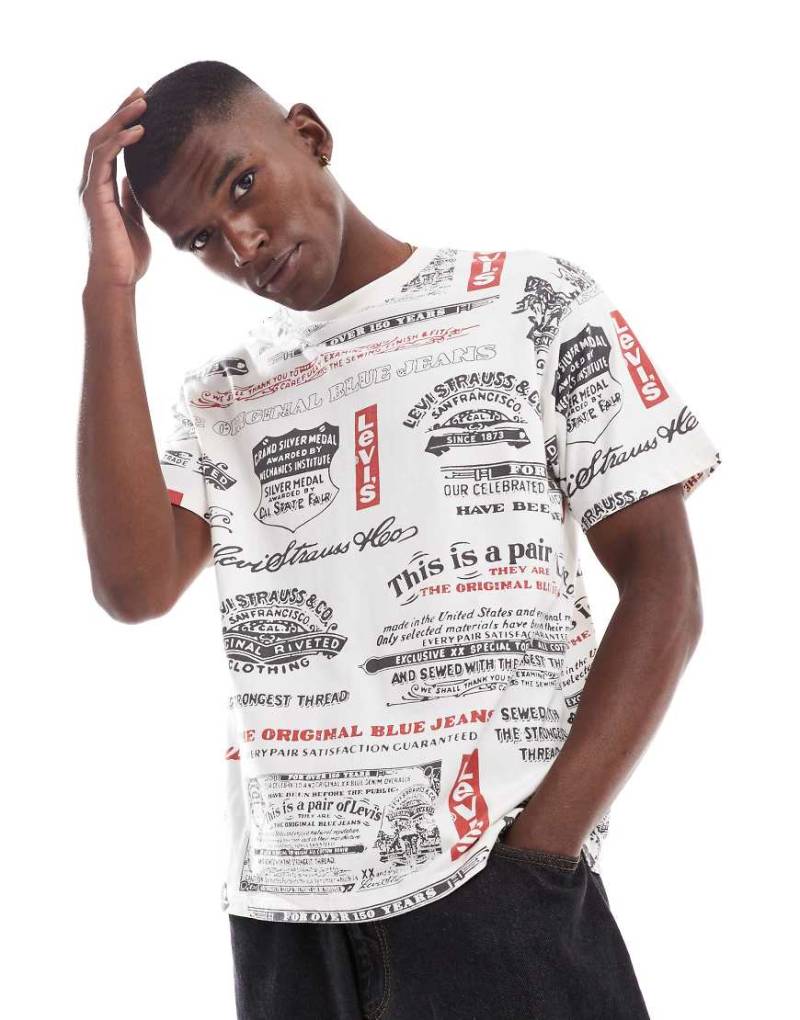 Levi's - Vintage - Locker geschnittenes T-Shirt in Weiß mit großflächigem 501-Print von Levi's