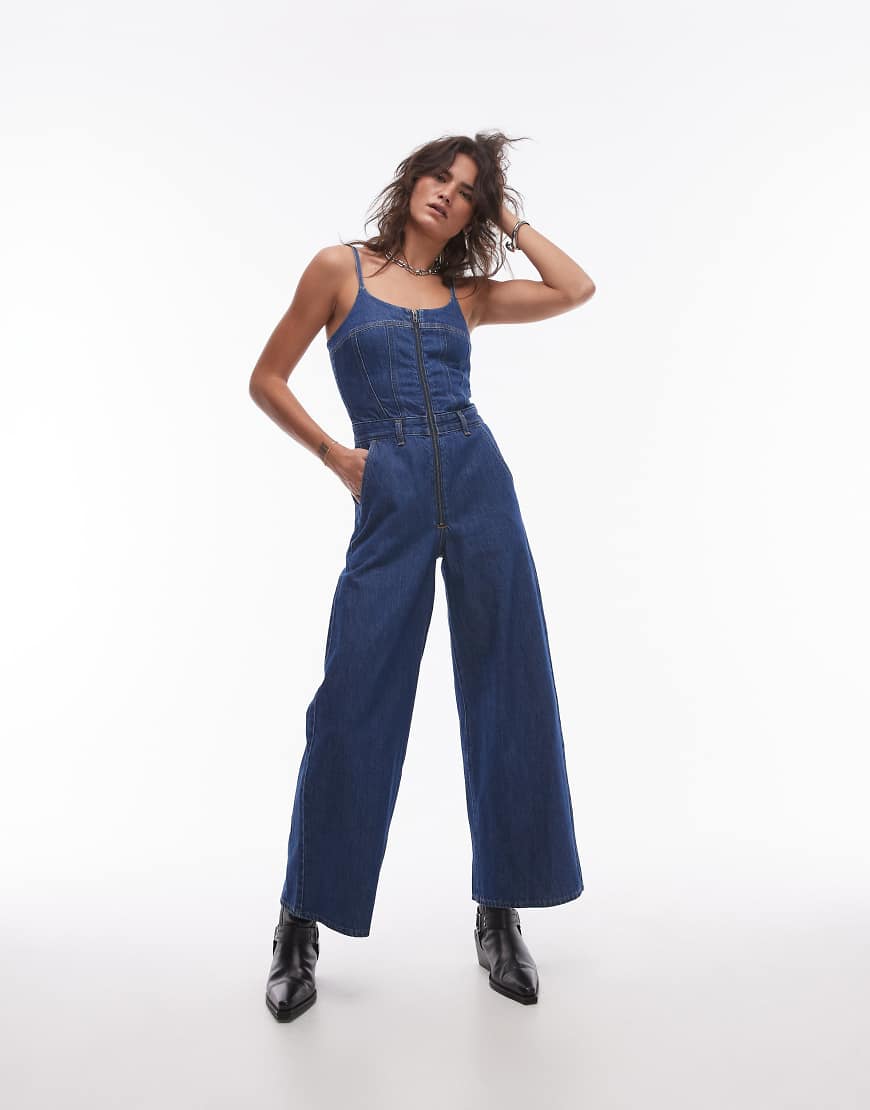 Levi's - Weit geschnittener Jeans-Jumpsuit in Mittelblau mit Bustier-Oberteil von Levi's