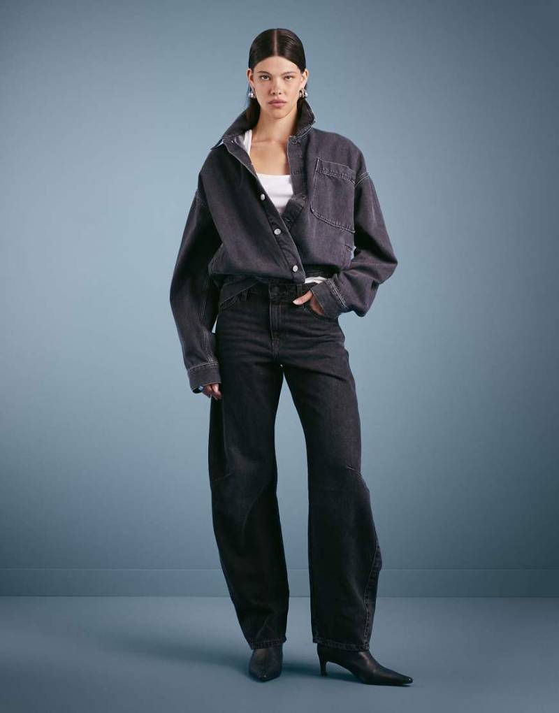 Levi's - Weite Dad-Barrel-Jeans in Schwarz-Marineblau von Levi's