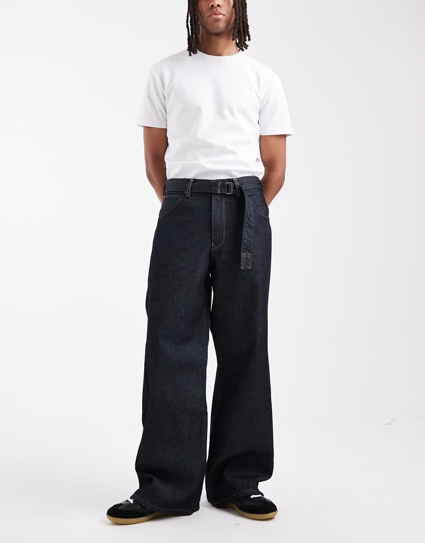 Levi's - Twisted - Weit geschnittene Jeans in schwarzer Waschung mit verdrehtem Detail von Levi's