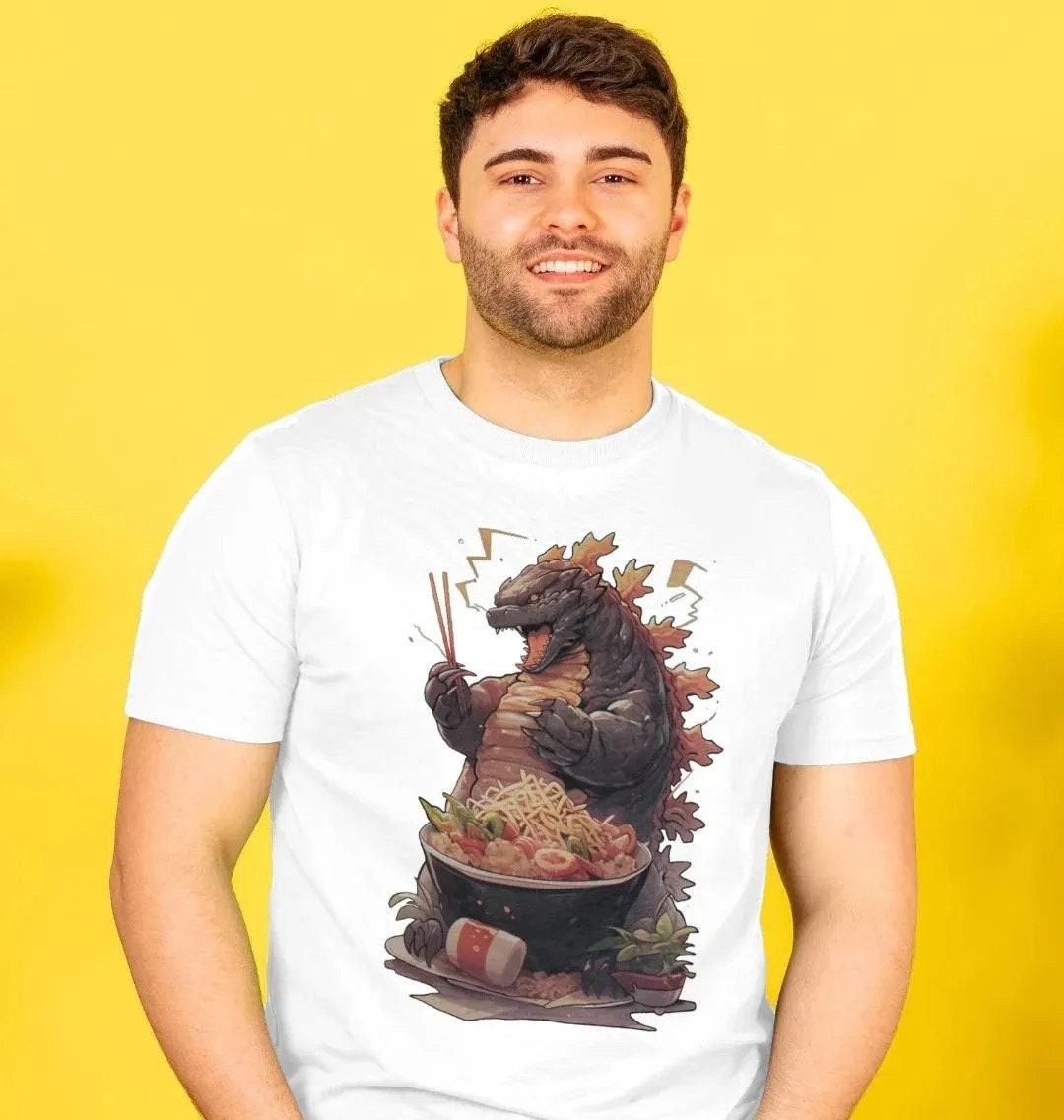 Godzilla Munchies Eating Ramen, T-Shirt, Ramen Noodle Shirt, Japanese Food Lover, Kaiju Kawaii Noodle Soup Shirt Godzilla Munchies Eating Ramen, T-Shirt, Ramen Noodle Shirt, Japanese Food Lover, Kaiju Kawaii Noodle Soup Shirt von LeviathanInkPrints