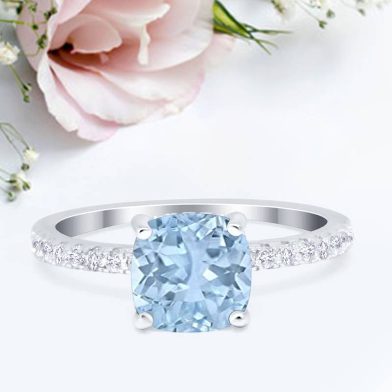 Vintage Kissenschnitt Verlobungsring Simuliert Aquamarin Jubiläum Versprechensring Neues Design von LevxJewelry