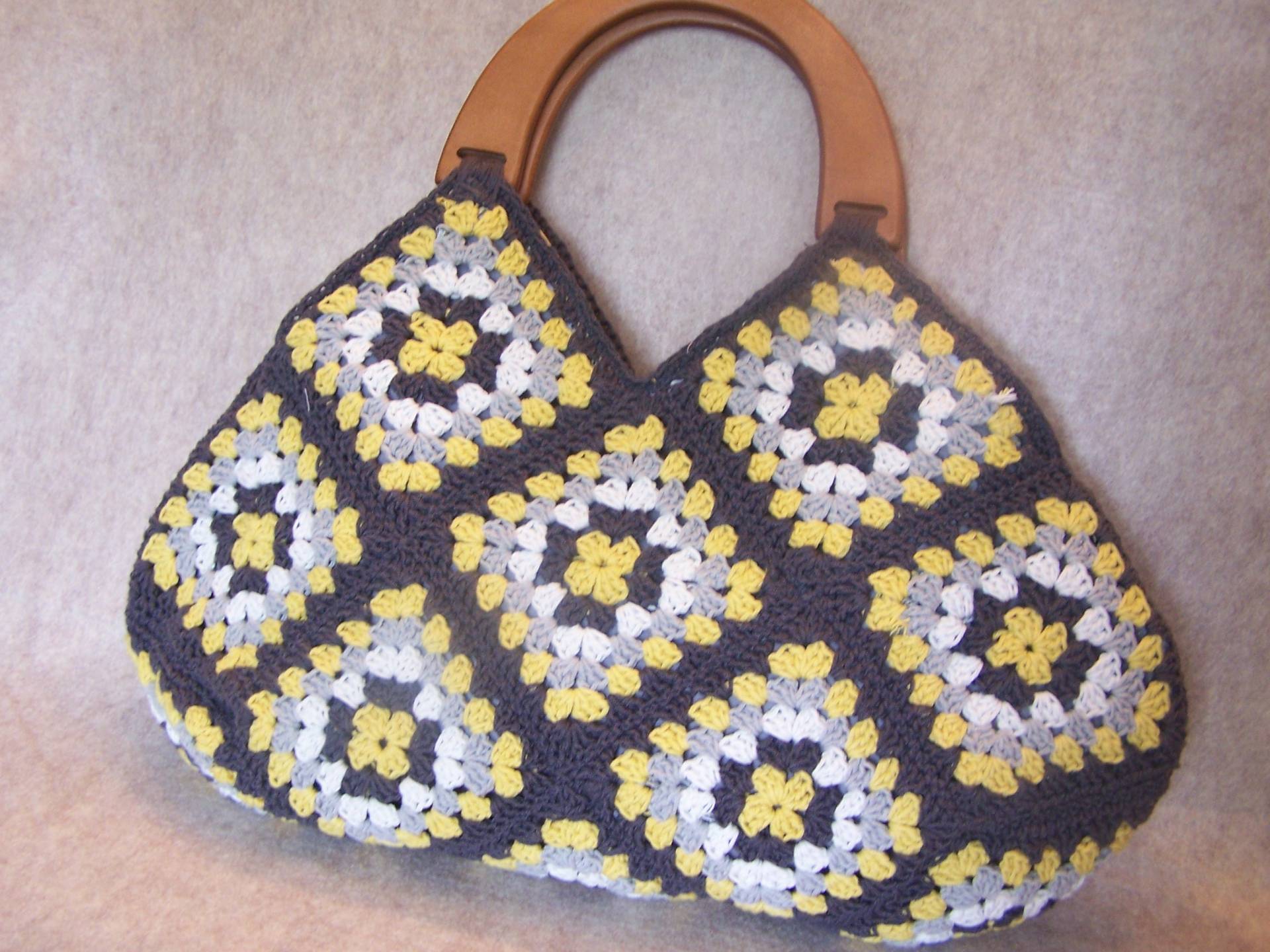 Gehäkelte Boho Oma Platz Handtasche Gehäkelte Boho Oma Platz Handtasche von LexiJeanBoutique