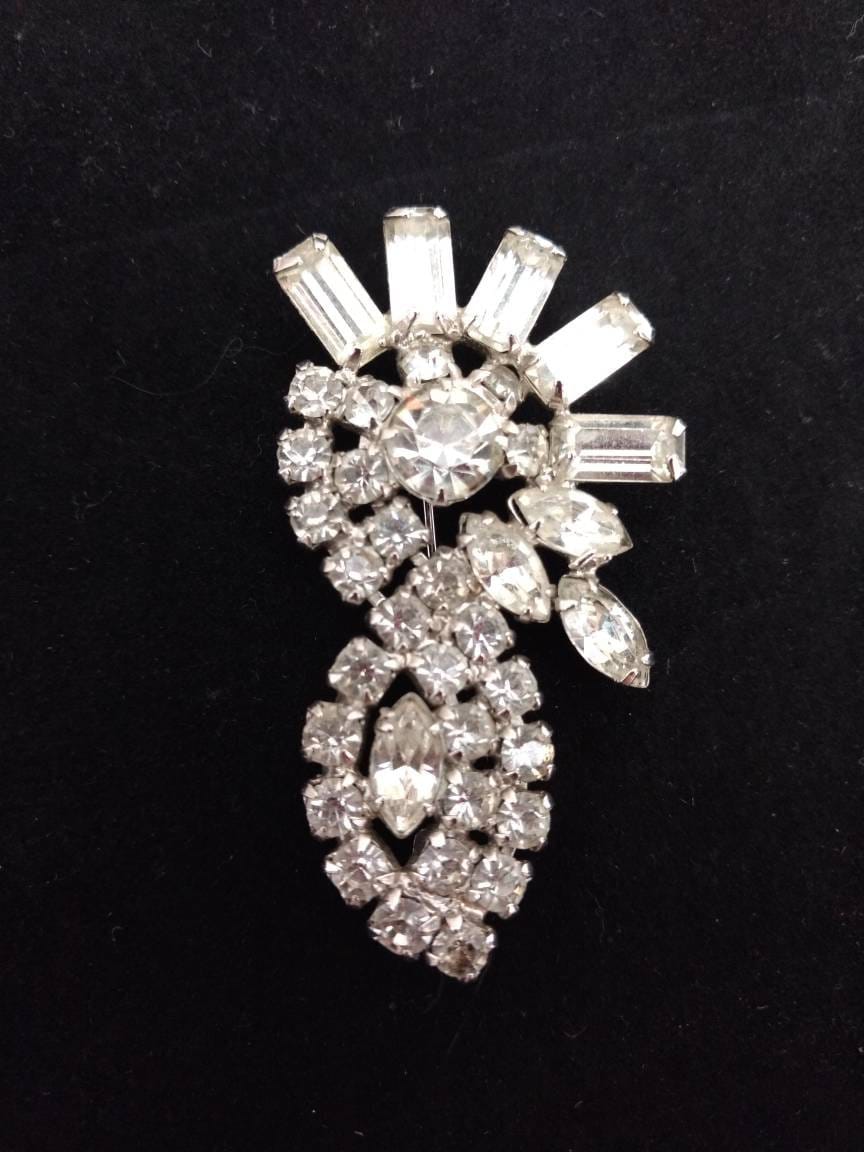 Vintage Art-Deco-stil-strass-Brosche Vintage Art-Deco-stil-strass-Brosche von LexiJeanBoutique