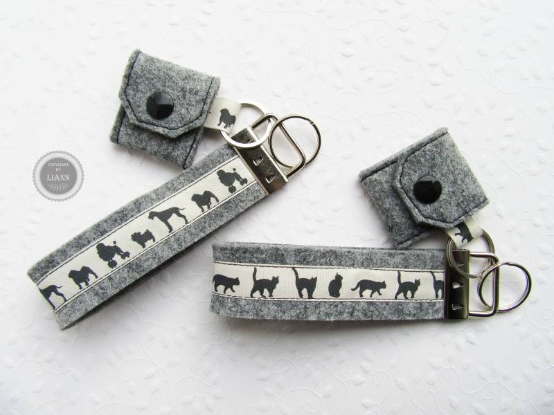 Hunde & Katzen - Schlüsselband Und Chip-Täschchen Im Set Oder Auch Einzeln Hunde & Katzen - Schlüsselband Und Chip-Täschchen Im Set Oder Auch Einzeln von LiAnnKunterbunt