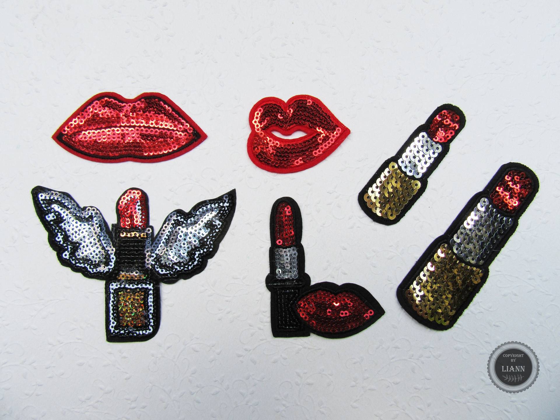 1 Applikation Lippen/Lippenstift Mit Pailletten, Auswahl 1 Applikation Lippen/Lippenstift Mit Pailletten, Auswahl von LiAnnMaterial
