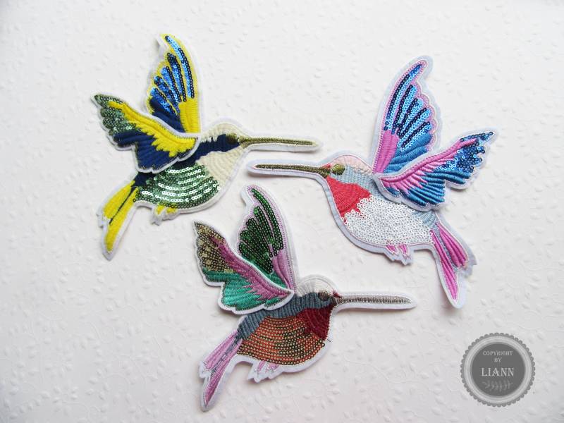 1 Applikation Stickerei Kolibri, Bunt, Farbwahl, Pailletten, Gespiegelt Möglich, 18 X cm von LiAnnMaterial