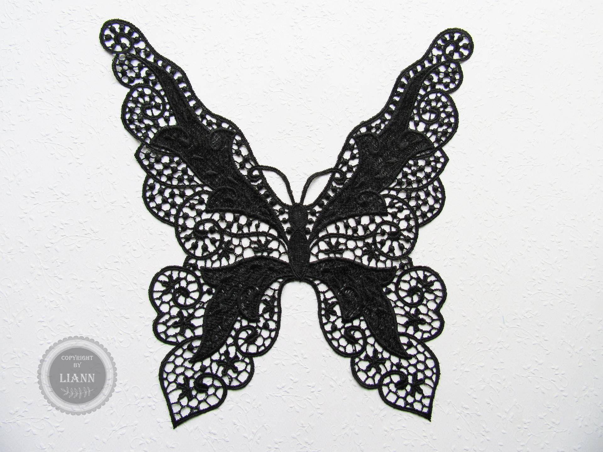 1 Große Applikation Schmetterling, Schwarz - Spitzeneinsatz 1 Große Applikation Schmetterling, Schwarz - Spitzeneinsatz von LiAnnMaterial