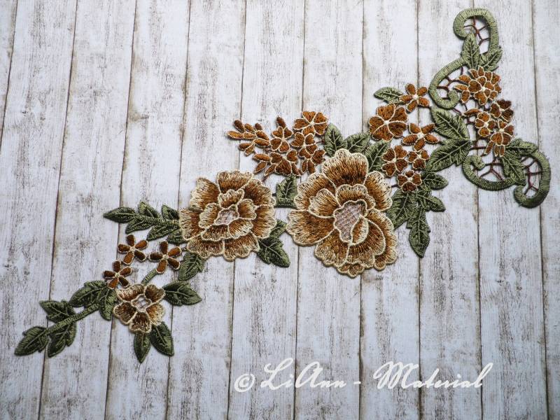 1 Große Applikation Stickerei Rosen, Beige-Braun 1 Große Applikation Stickerei Rosen, Beige-Braun von LiAnnMaterial